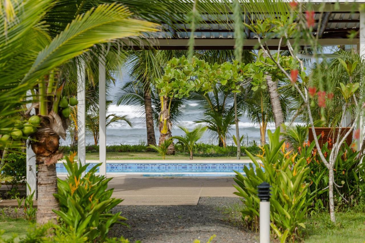 Salvatierra Beachfront